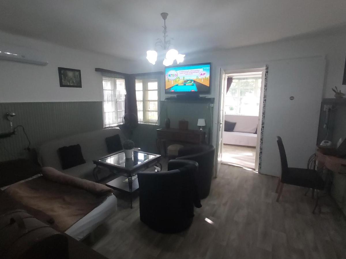 Garden Budha Relax Apartman, Parking, Bbq, Terrace Siofok Luaran gambar